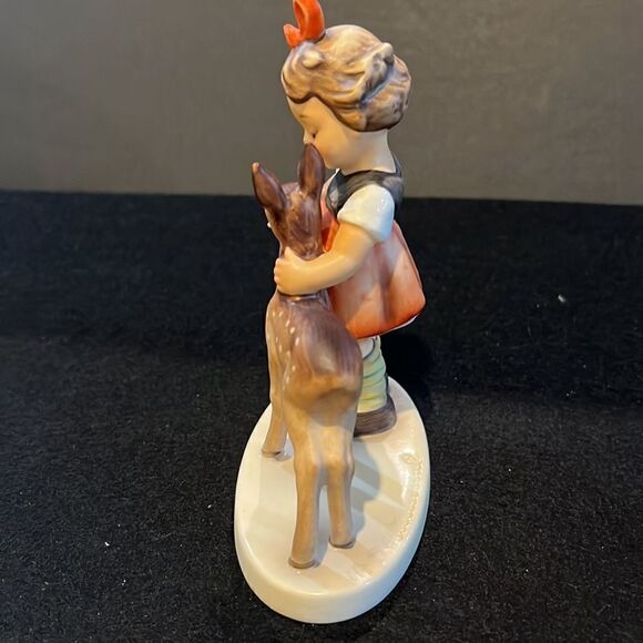 Goebel Hummel Figurine "Friends" 1949 - Picture 2 of 8